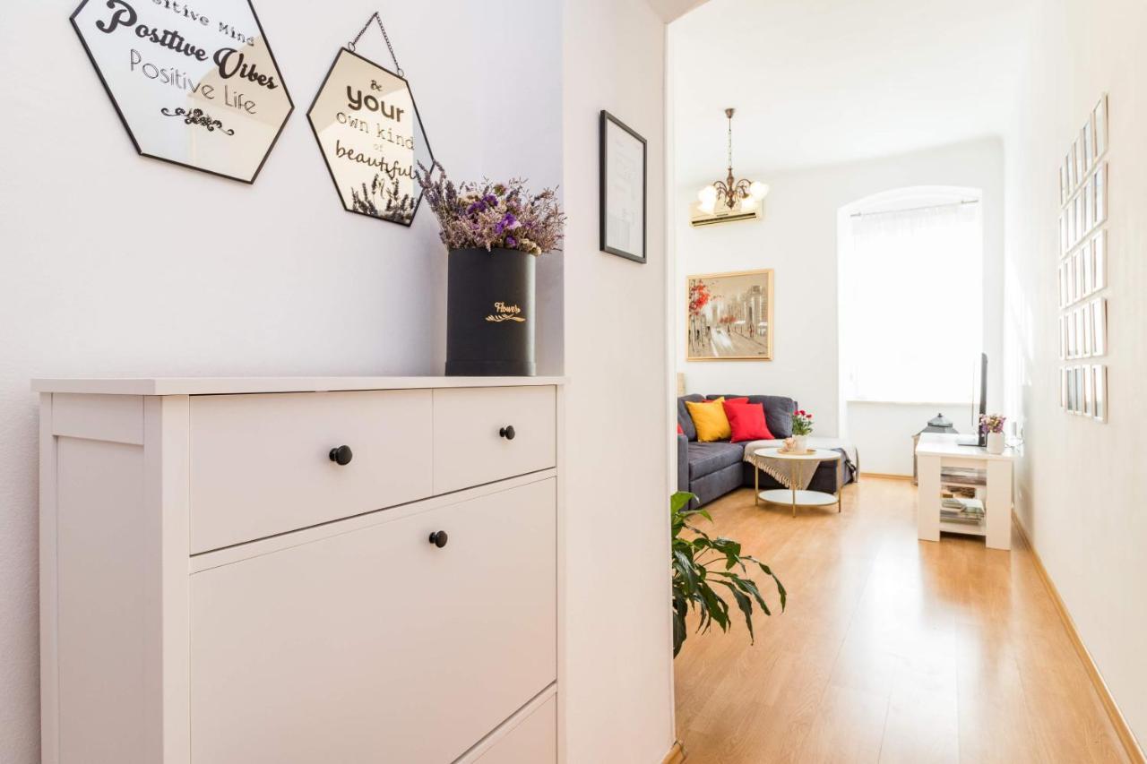 Apartman Lussi Пула Екстер'єр фото