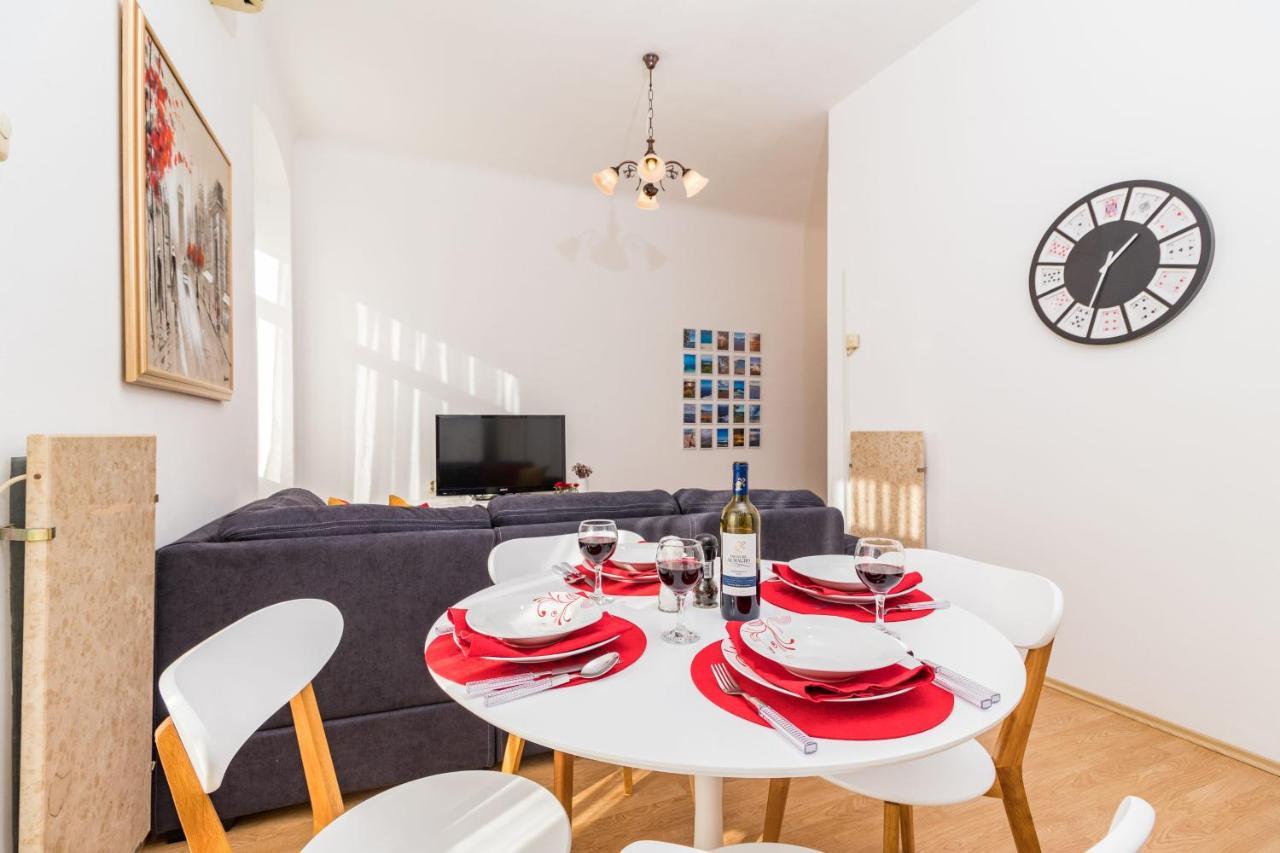 Apartman Lussi Пула Екстер'єр фото