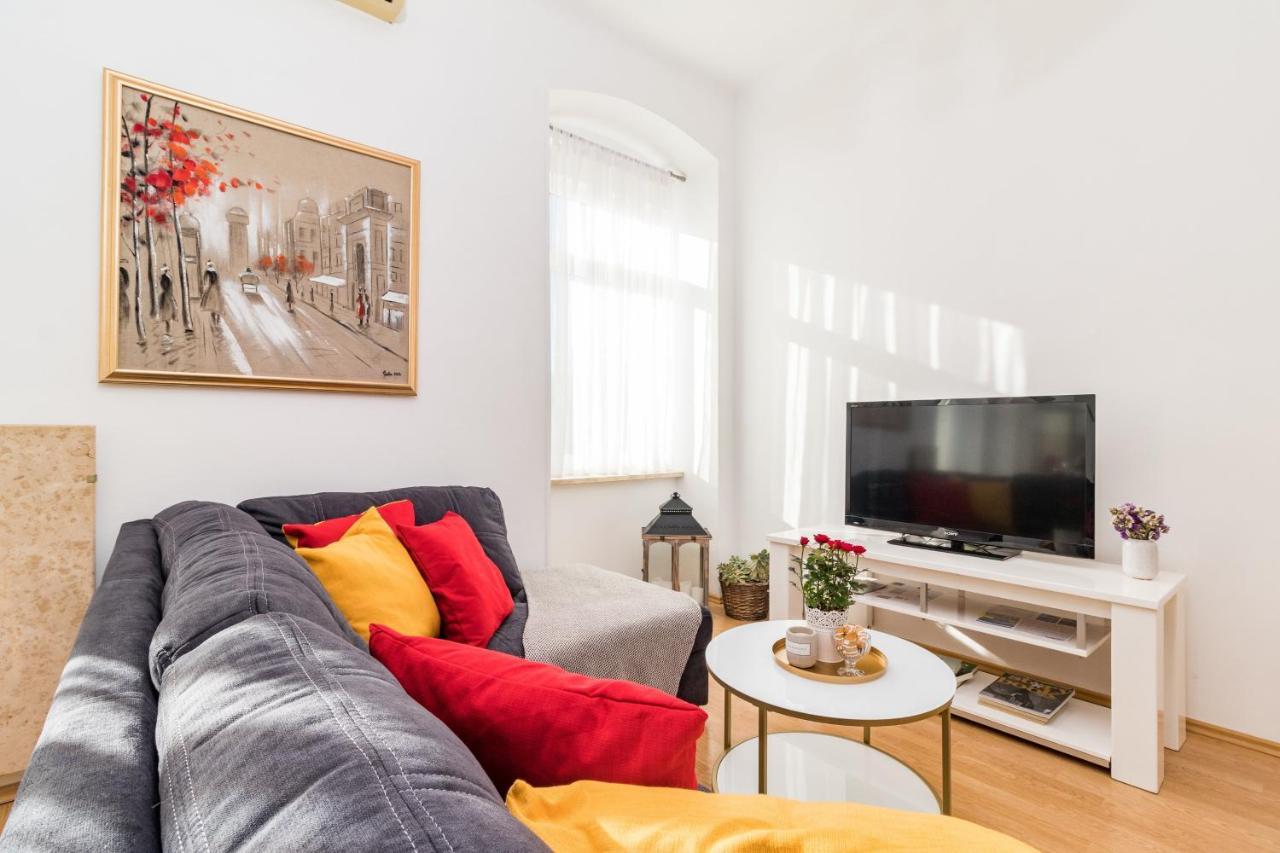 Apartman Lussi Пула Екстер'єр фото